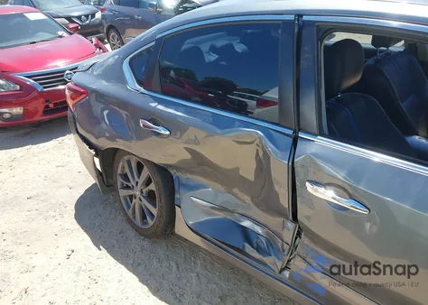 2018 Nissan Altima 2.5 Sr from USA, damaged, VIN 1N4AL3AP0JC285877